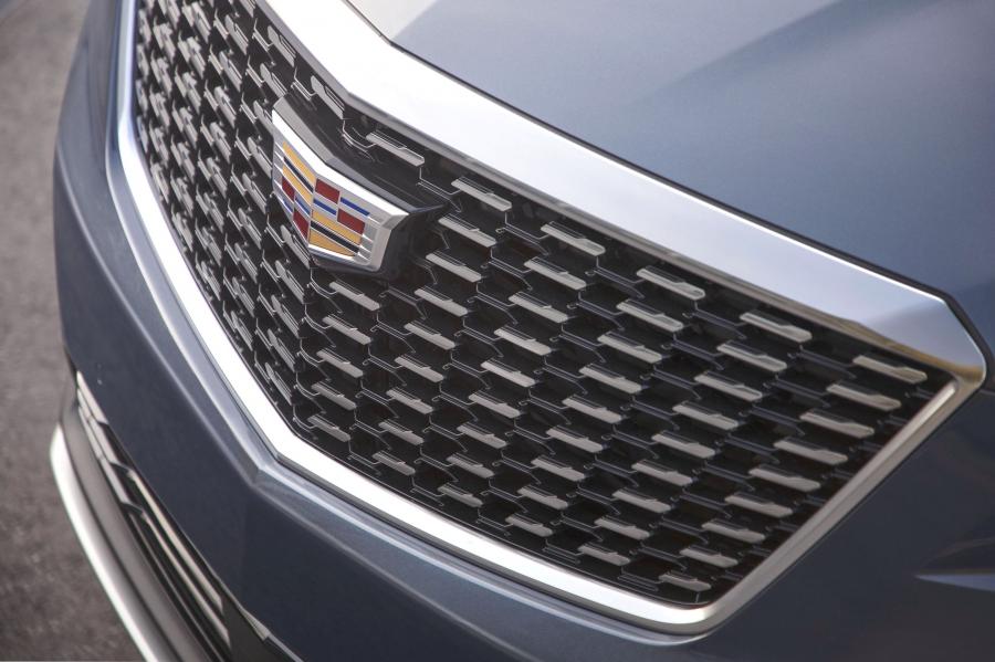 Детали экстерьера Cadillac XT5 Premium Luxury 2019 года  (NA) (фото 3 из 9)